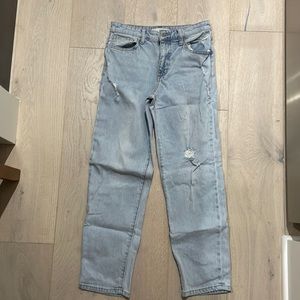 Size26 Light wash straight jeans